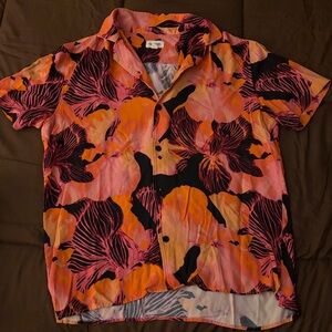 Men’s floral casual shirt
